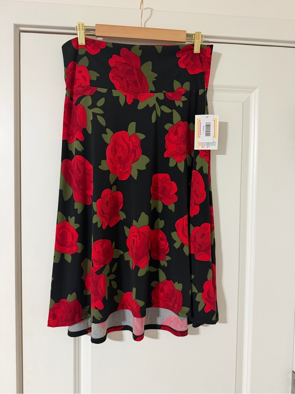 LuLaRoe (Azure) Black Skirt with Red Rose Print